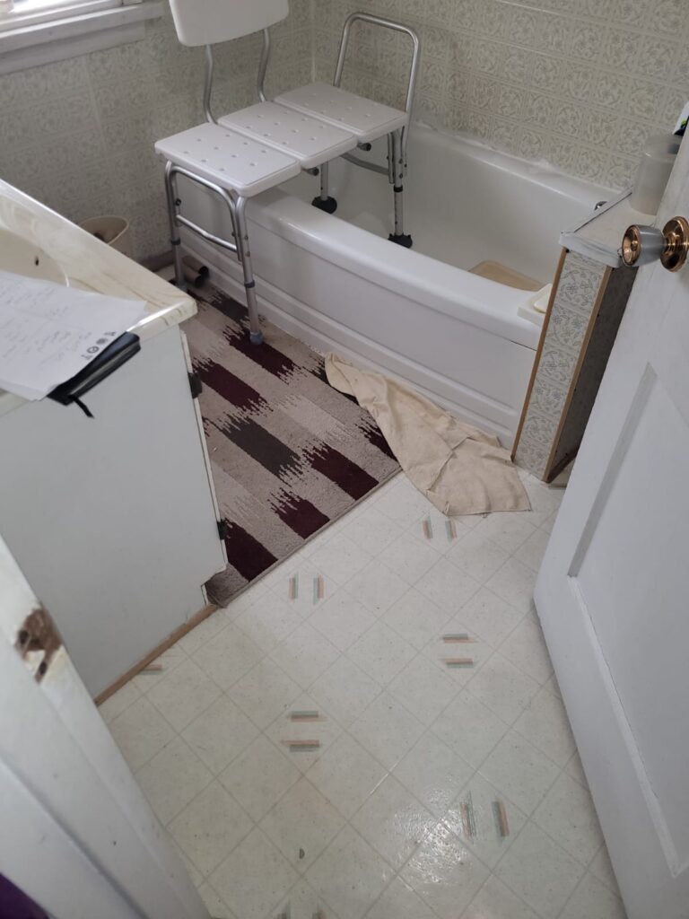Garfield Bathroom Renovation - Before