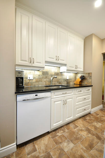 Garden Road - All Canadian Renovations Ltd. - Kitchen Renovations Winnipeg, Manitoba