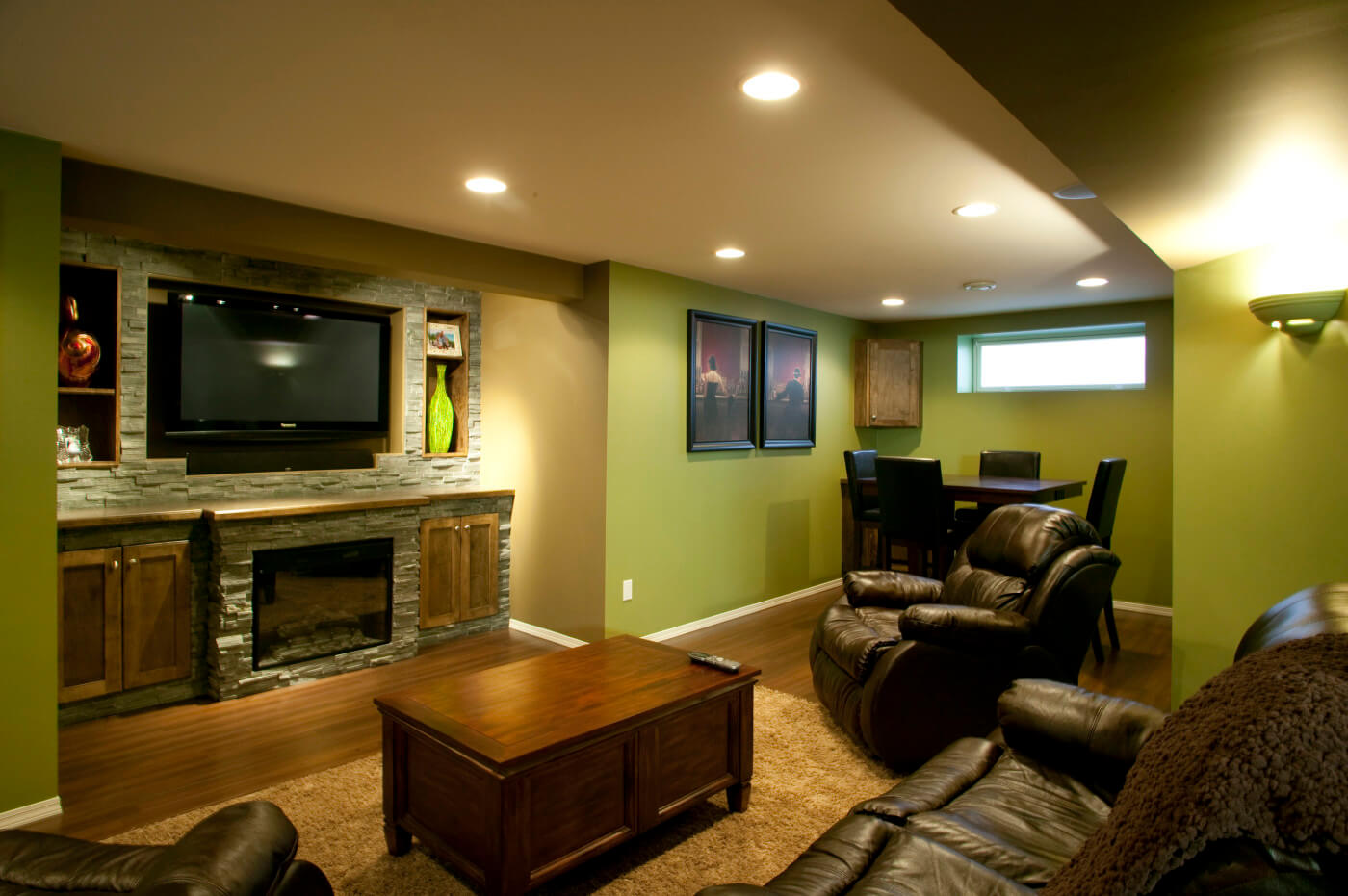 Frog Plain - Recroom Renos by All Canadian Renovations